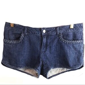 🔥Forever 21 Denim Shorts with Braided Trim  Design